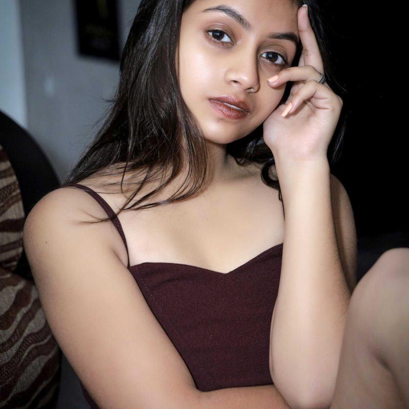 Sonia escort girl in Delhi